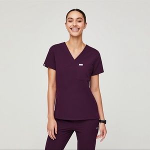 Figs women's Deep Purple Scrub Set